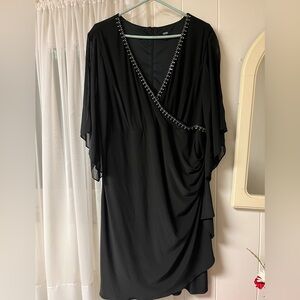 MSK Formal Women's Black V-neck Split Sleeves Rhinestones Zipper Flowy Size 18